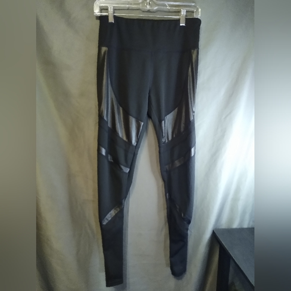 Kimberly Active Compression Black and Gray High Waisted Leggings